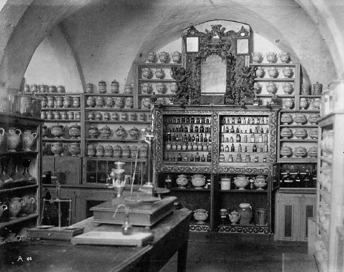 The ancient Franciscan pharmacy Terra Sancta Museum